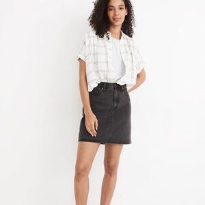 Madewell  Women’s Rigid Denim High-Waist Straight Mini Skirt Size 25 Black